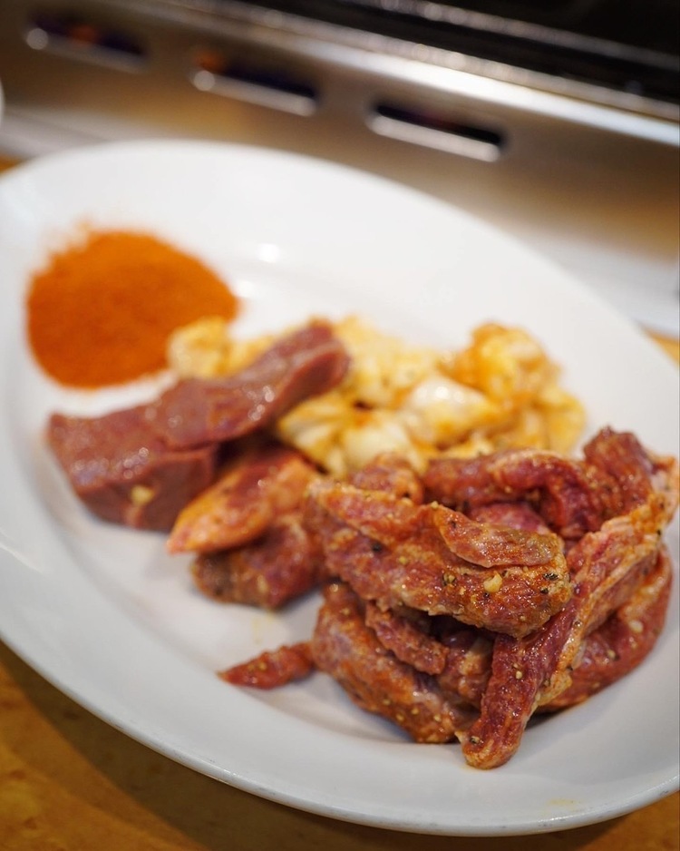 目の前で美味しそうな表情が見られます！