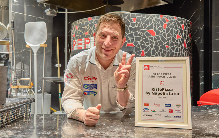 オーナーシェフ：ジュゼッペ・エリキエッロ