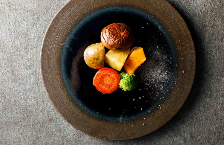 仕入れからこだわる厳選食材