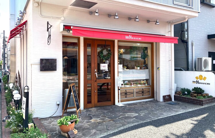 素材の持ち味を大切にケーキを作ってます♪