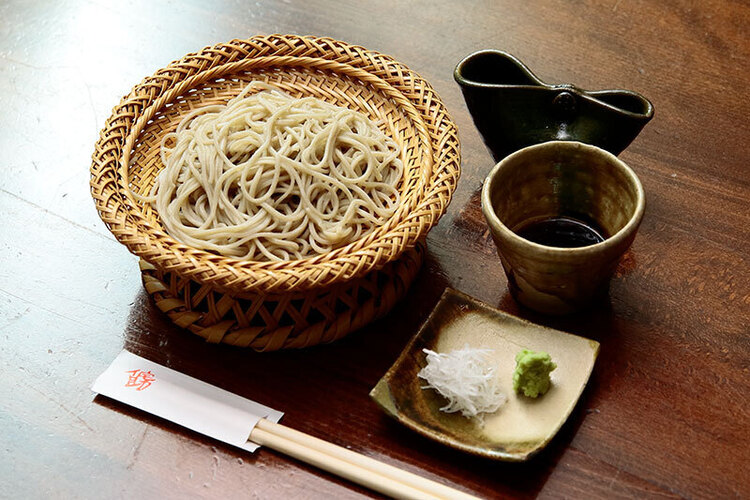 自分で蕎麦を打ちたい。そんな好奇心も歓迎