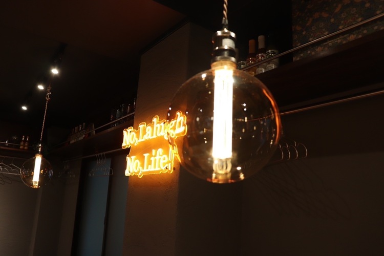 路地裏の隠れ家的雰囲気です♪