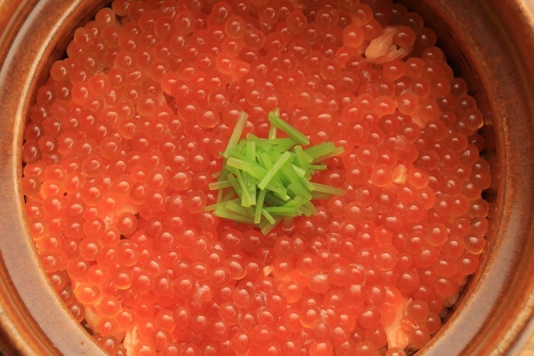 旬の食材を使用した日本料理店です