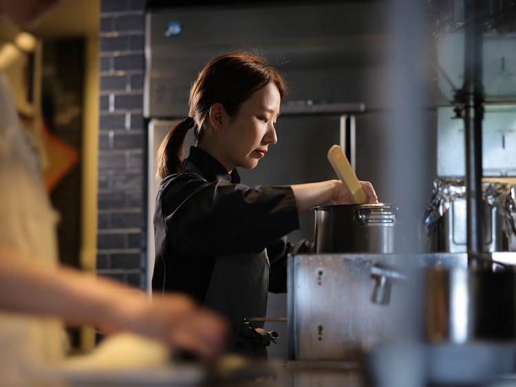 本格バスク料理を提供