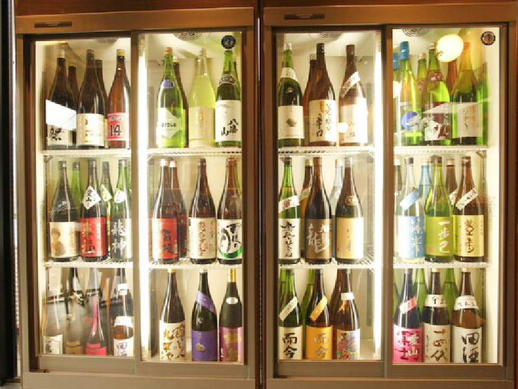 日本酒や焼酎も20種類以上ラインナップ！