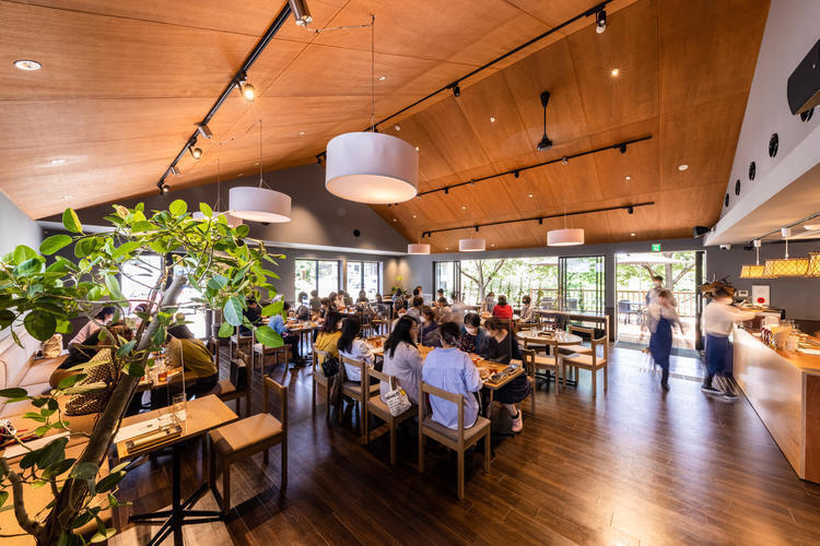 目標は地域の方に長く愛されるお店！