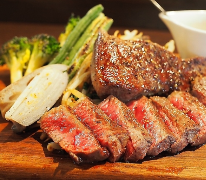 当店人気の本格ステーキ★