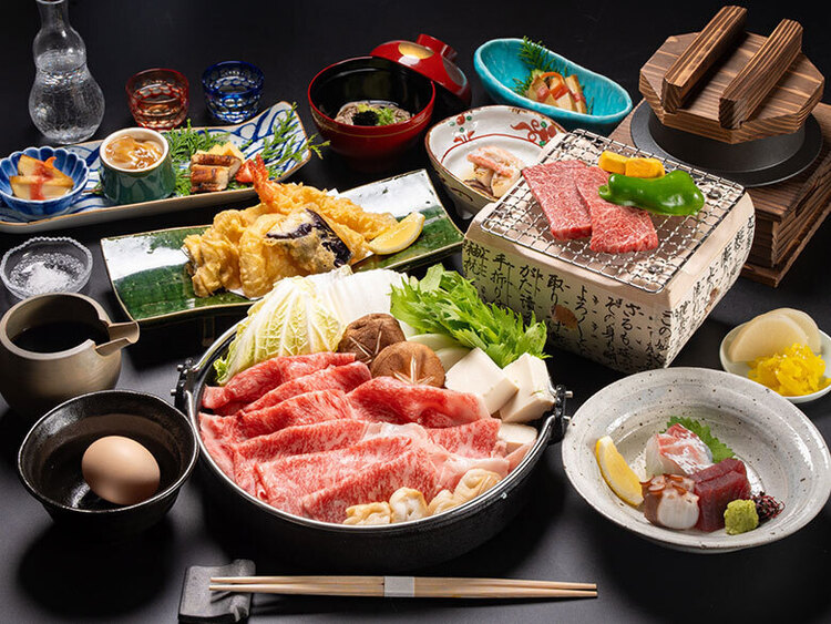 但馬牛と日本海で獲れた新鮮な海の幸