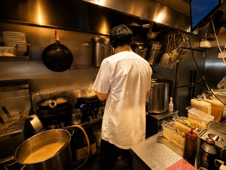 ラーメンだけでなく、サイドメニューも◎