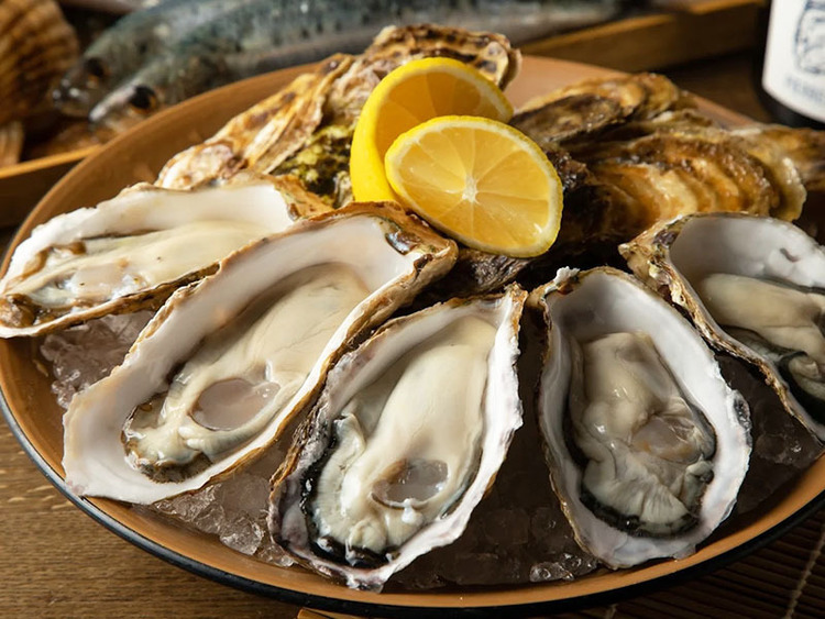 全国から取り寄せるこだわりの牡蠣は絶品★
