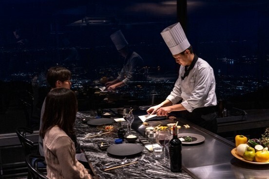 燦然と煌めく夜景の中で最高のサービスを