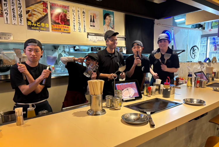 仲間とワイワイ楽しく働けるお店です！