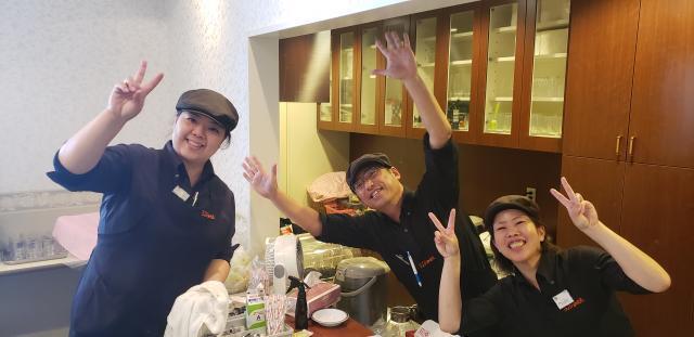 私たちと一緒に働きましょう～！