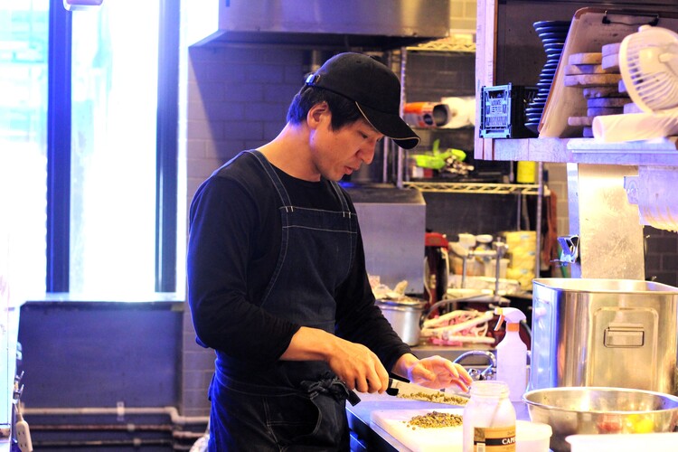 飲食店での経験を活かして働けます。