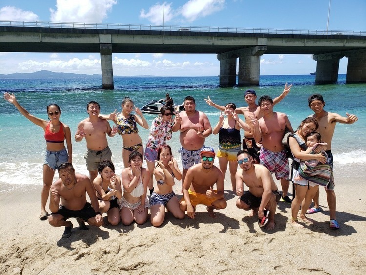 社員旅行で沖縄へ！毎年実施♪