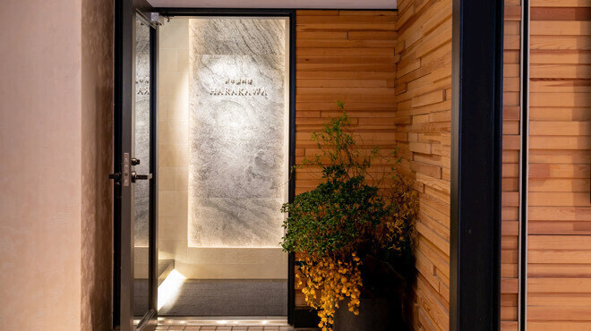 北新地駅から徒歩２分の好立地！