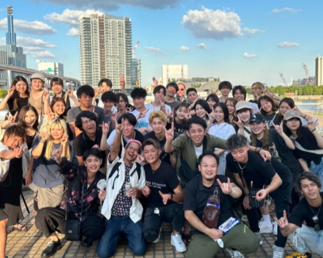 皆で支え合う温かいチームワークが根付く