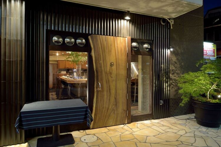 新福島駅から徒歩2分の好立地＆1R寮あり