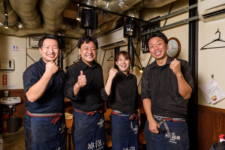 若手スタッフが多数活躍中です♪