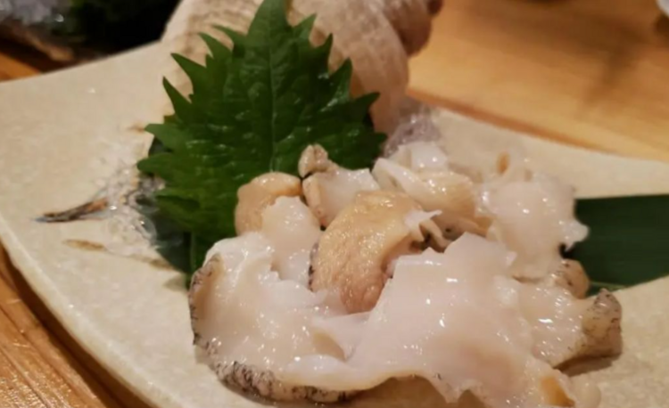 富山の地酒と旬の魚。本物の知識が身に付く