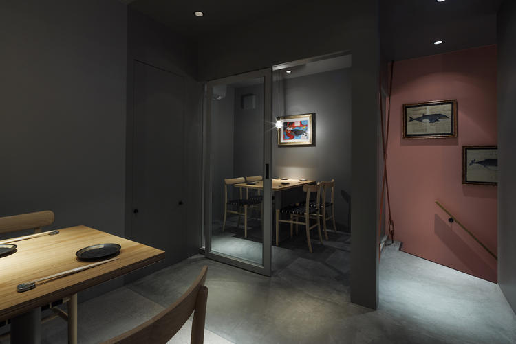 個室も完備。接待や大切なお食事にも最適で