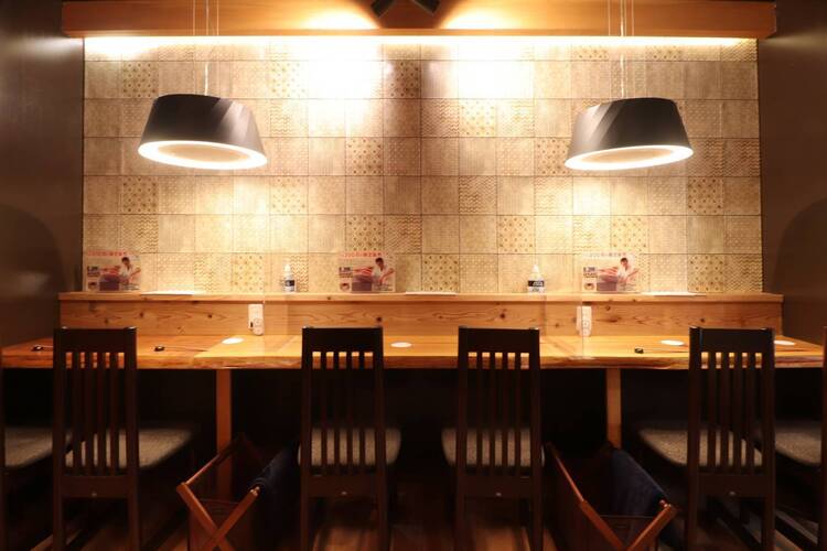 北新地で大阪中心部よりアクセス良好