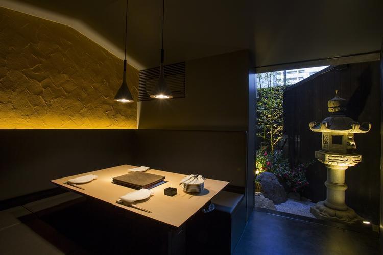 洗練された空間！全7室の個室をご用意