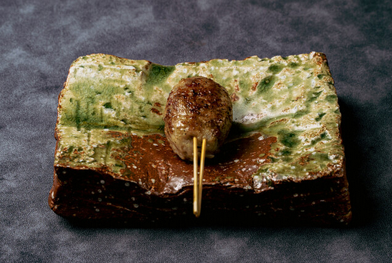 焼きの「旬」を見極めて一串ずつ提供