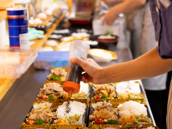 手作りの美味しいお惣菜を販売しています♪