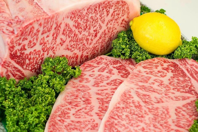 厳選した最高品必の黒毛和牛を扱います