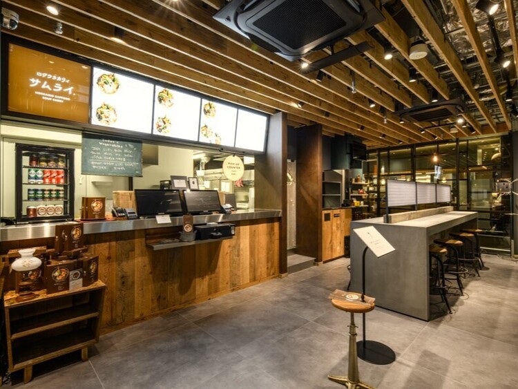 新しく綺麗なお店でお仕事しましょう♪