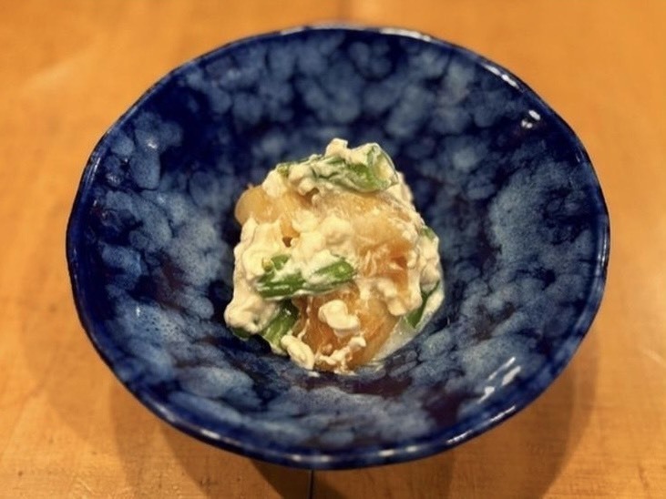 和食をベースに、リーズナブルな料理を展開