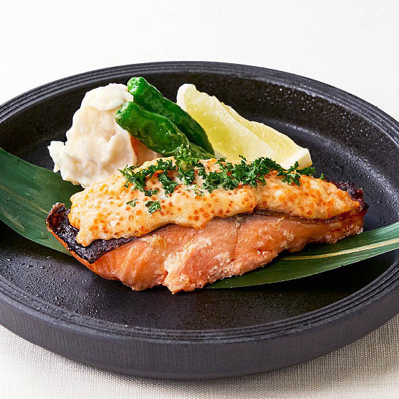 鮭の西京焼き玉子のもと焼きのせ