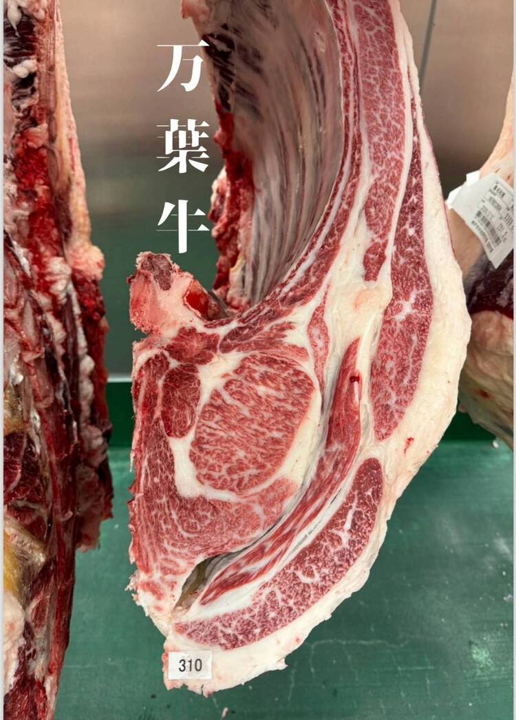 「鳥取いなば万葉牛」などブランド牛を提供