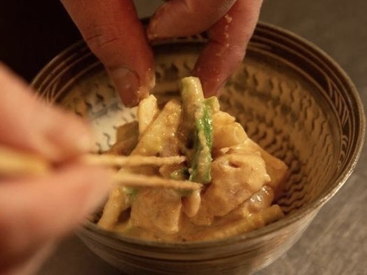 “居酒屋以上、割烹未満”の技。四季を体現