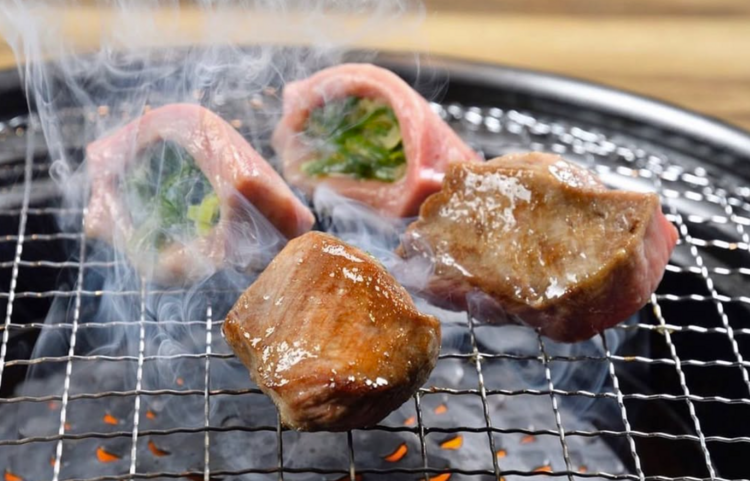 炭火で仕上げる技術が身につく職場