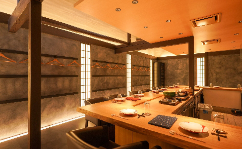 tnkは割烹、鉄板焼き業態も展開