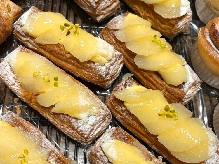 店舗ごとのスタッフが考案した個性的なパン