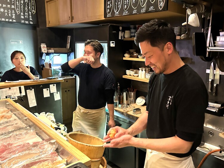 外国のお客様にも大人気＜あて鮨 喜重朗＞