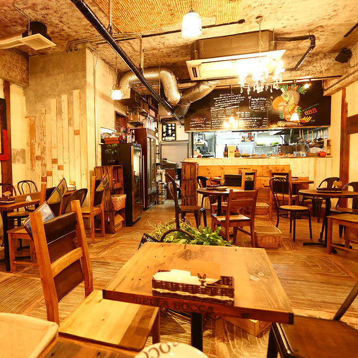 ビンテージ＆おしゃれな店内！