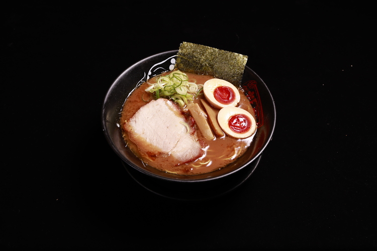 金澤濃厚中華そば 神仙 本店の詳細画像5