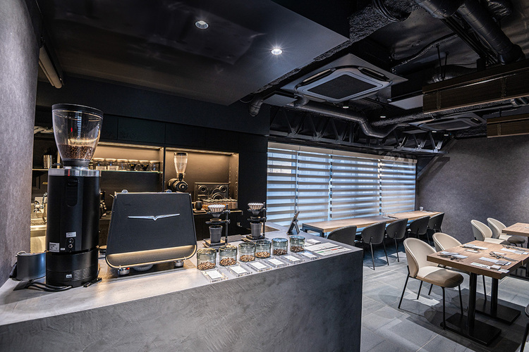 COLORS CAFEの詳細画像1