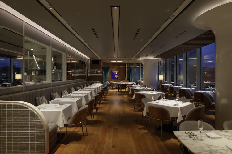 特別な時間を演出するラグジュアリー空間