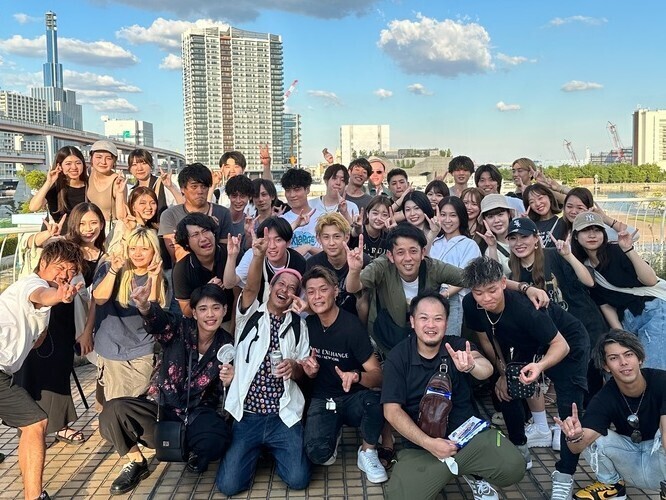 何でもアグレッシブに挑戦できる若手チーム