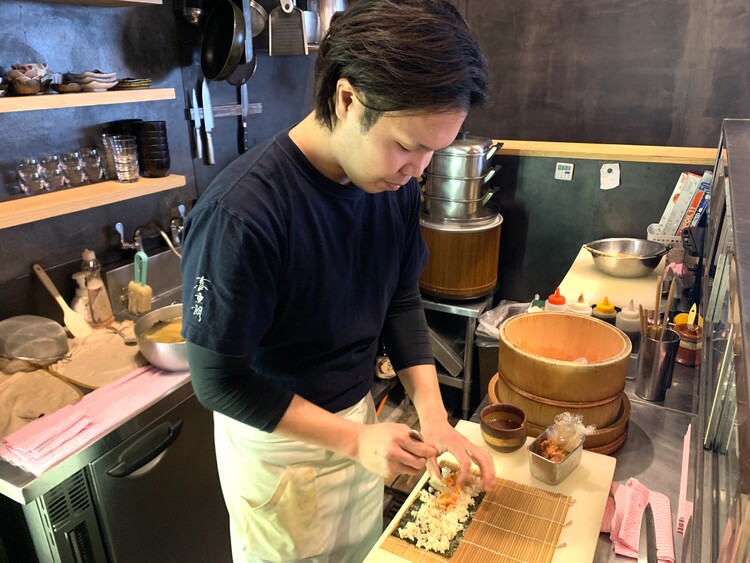 食通が集うカジュアルモダンな日本酒バル☆