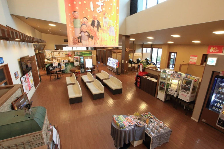 源気温泉万博おゆば　お食事処 鶴亀の詳細画像3