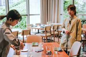 UPSTAIRZ アップステアーズ