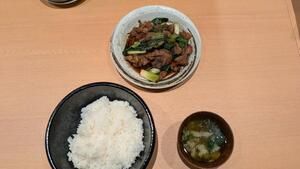 黒毛和牛と海鮮　なかた