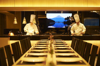 銀明翠　GINZAの画像