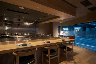 TROIS VISAGESの画像